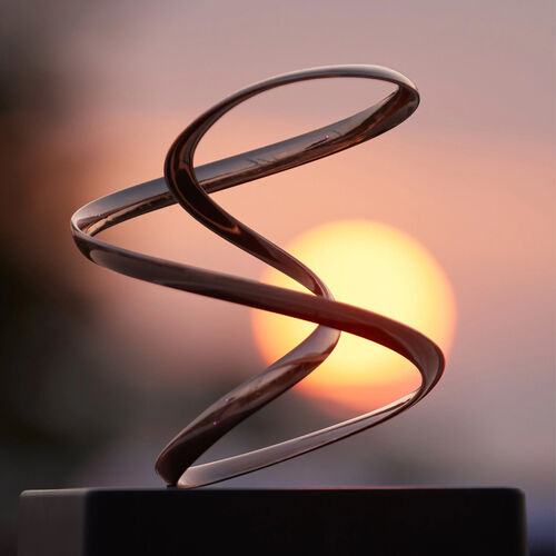 Tin tức công ty mới nhất về Kinetic Art for Every Space: Introducing Our Collection from Desktop to Monumental