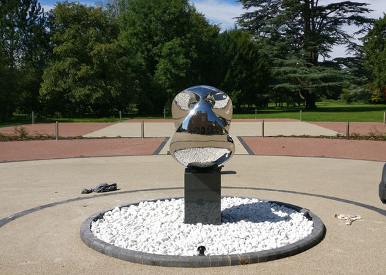 Giá tốt. Nghệ thuật điêu khắc kim loại trừu tượng / Tượng kim loại trong vườn trực tuyến