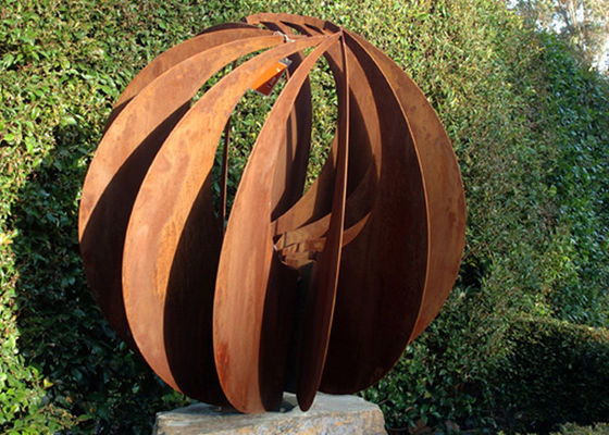 Giá tốt. Corten Steel Hollow Kim loại ngoài trời Điêu khắc hình cầu Kích thước khác nhau có sẵn trực tuyến