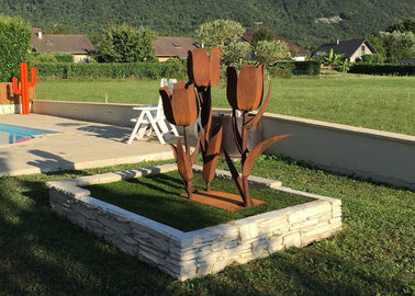 Giá tốt. Lifelike Corten Steel Tulip Tóm tắt hoa điêu khắc cho trang trí sân vườn trực tuyến