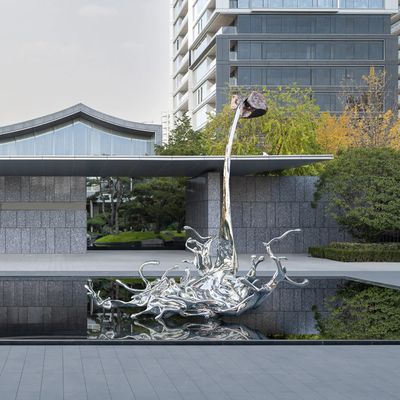 Giá tốt. Thiết kế vòng lặp thép không gỉ Phong trào nước ngoài cho trang trí trực tuyến