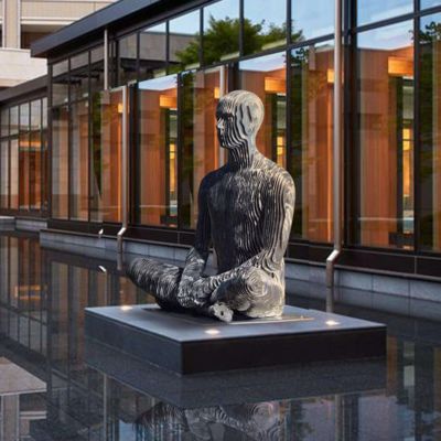 Giá tốt. Tượng người trừu tượng bằng thép không gỉ hiện đại kích thước thật trực tuyến