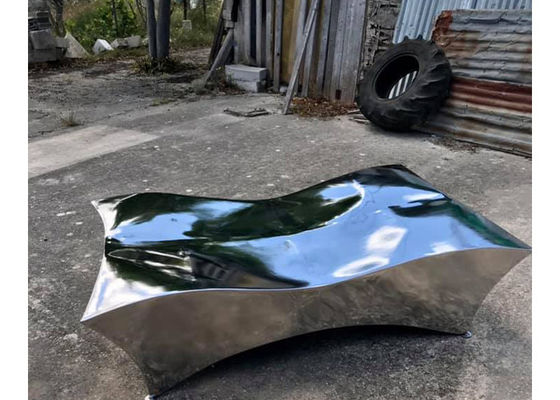 Giá tốt. Bàn điêu khắc kim loại SS316 Chiều cao 100cm cho trang trí sân vườn trực tuyến