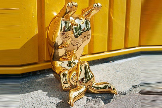 Trang trí ngoài trời hiện đại Kính vàng Sculpture thỏ thép không gỉ