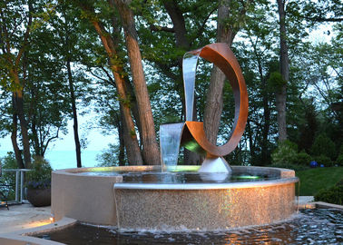 Giá tốt. Đương đại Corten Steel Water Water Fountain C Shape For Outdoor trực tuyến