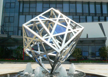 Giá tốt. Lớn hiện đại điêu khắc Cube bằng thép không gỉ Đài phun nước trang trí ngoài trời trực tuyến