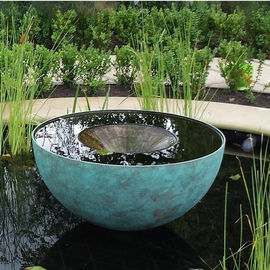 Giá tốt. Đài phun nước ngoài trời Chalice Water Điêu khắc thép không gỉ cho trang trí sân vườn trực tuyến